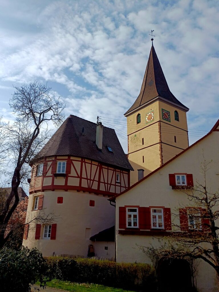 Kirchenburg Merklingen: A Medieval Church Fortress in Germany