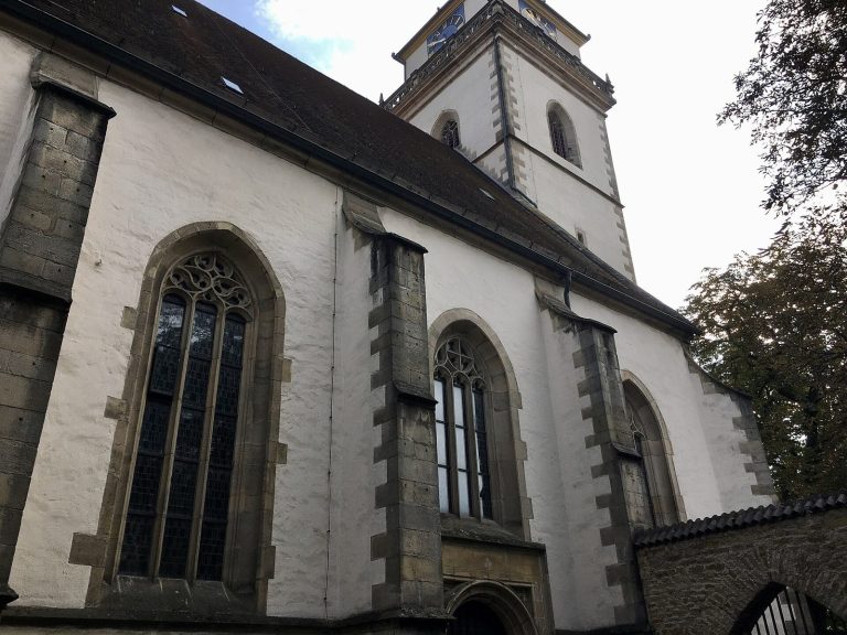 Martinskirche Metzingen: A Late Gothic Evangelical Parish Church in Germany