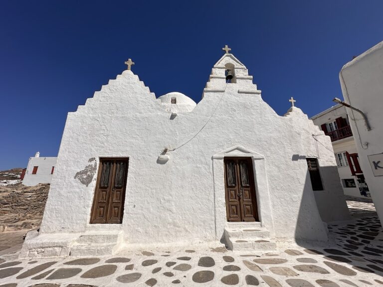 Paraportiani: A Greek Orthodox Church in Mykonos