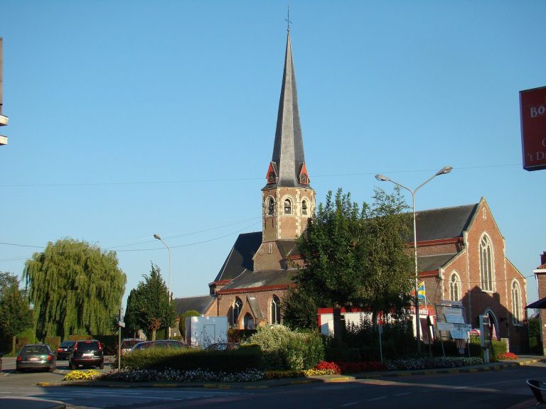 Sint-Amanduskerk: Parish Church of Bavikhove in Belgium