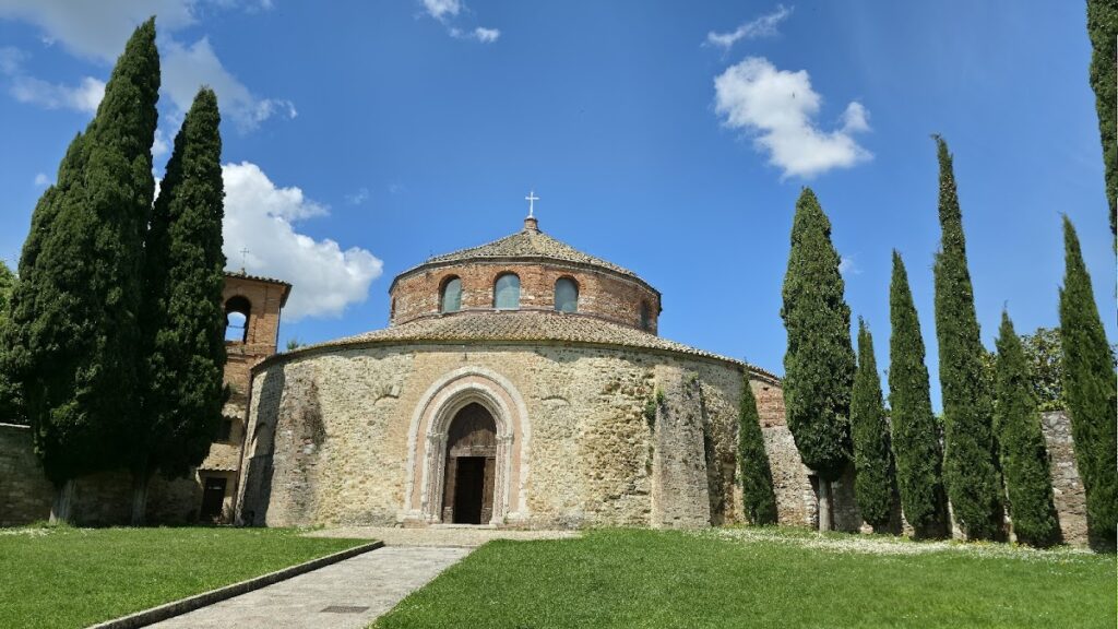 Church of Saint Angelo in Perugia: An Early Christian Circular Church 2 church of saint Angelo in Perugia