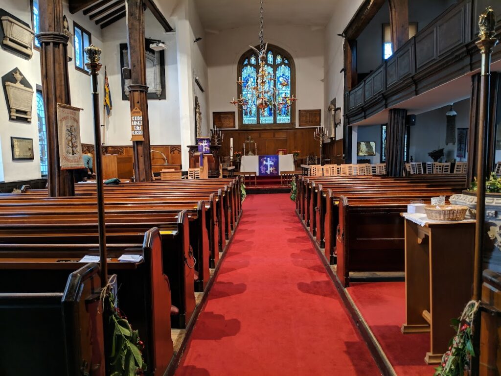 St Luke's Church, Holmes Chapel: A Medieval Anglican Parish Church 2 St Luke's Church, Holmes Chapel