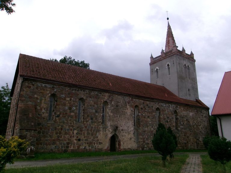 Church of St Jude Thaddeus in Lubicz: A Roman Catholic Parish Church