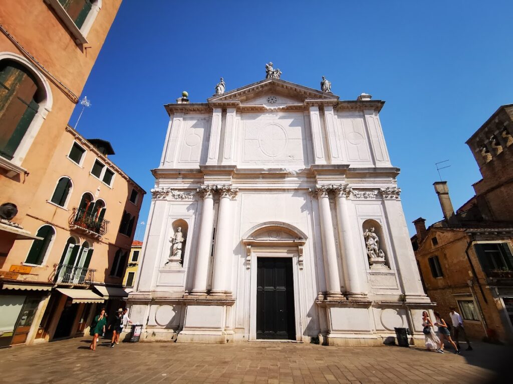 San Tomà, Venice: A Historic Roman Catholic Church in San Polo 2 San Tomà, Venice