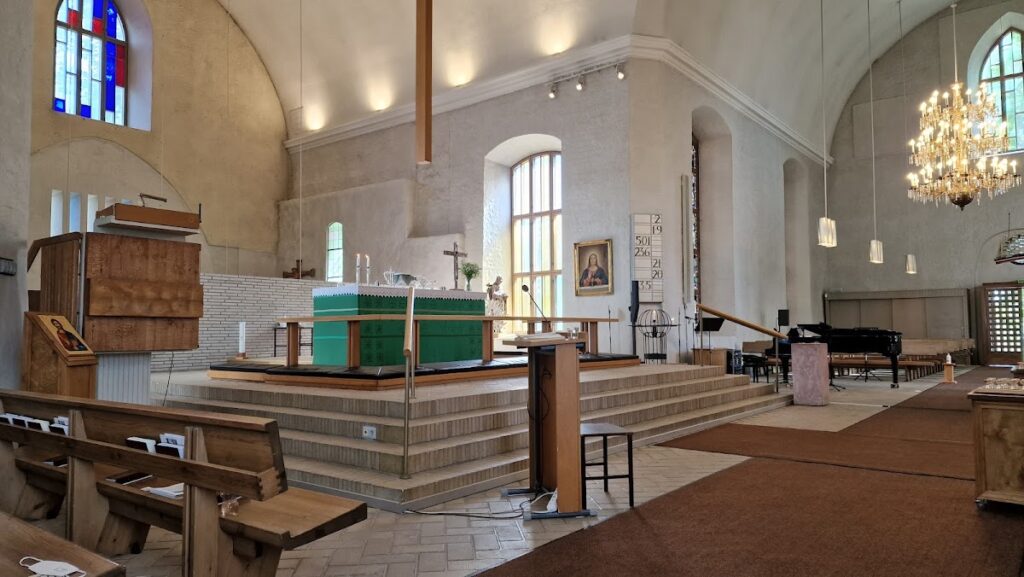 Kirkkonummi Church: A Medieval Gothic Parish Church in Finland 3 Kirkkonummi Church