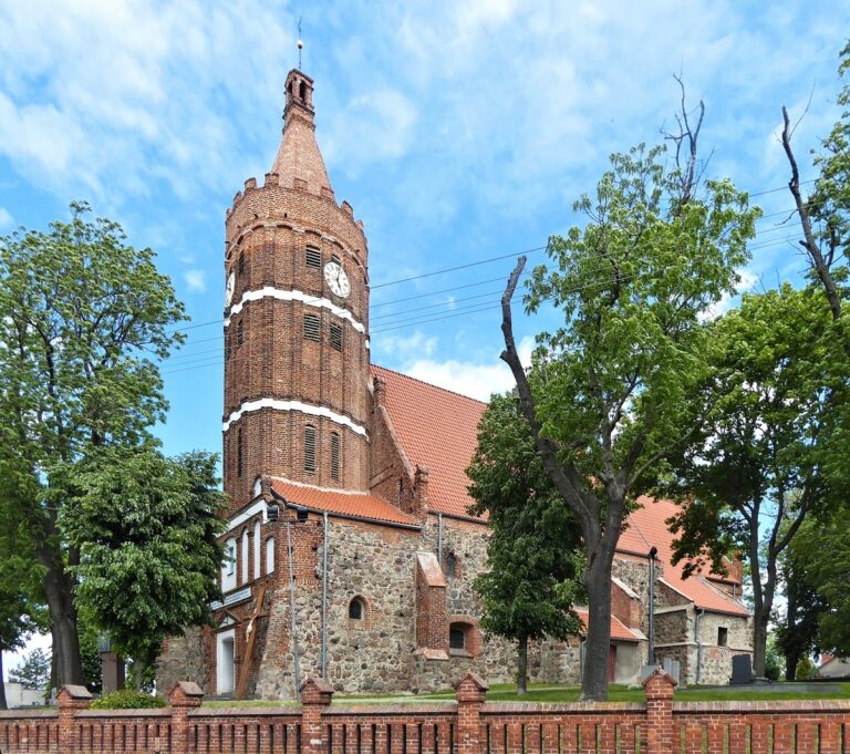Exaltation of the Holy Cross Church in Lisewo: A Gothic Parish Church in Poland