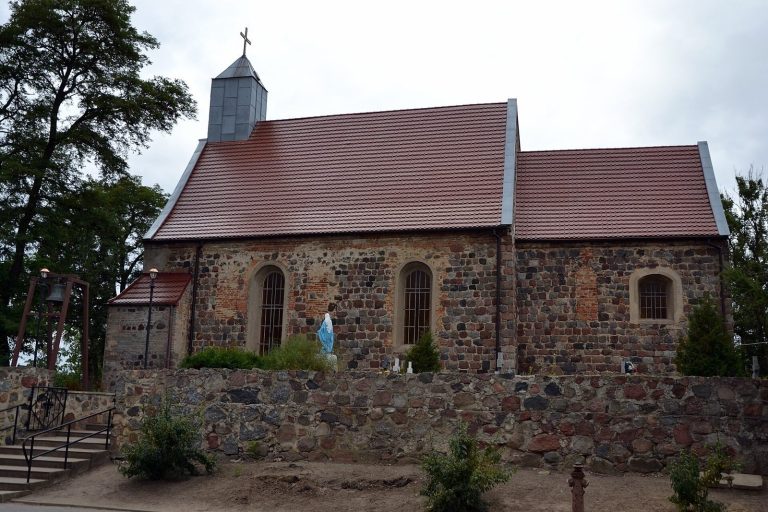 Saint Anthony of Padua Church in Grzybno: A Romanesque Parish Church