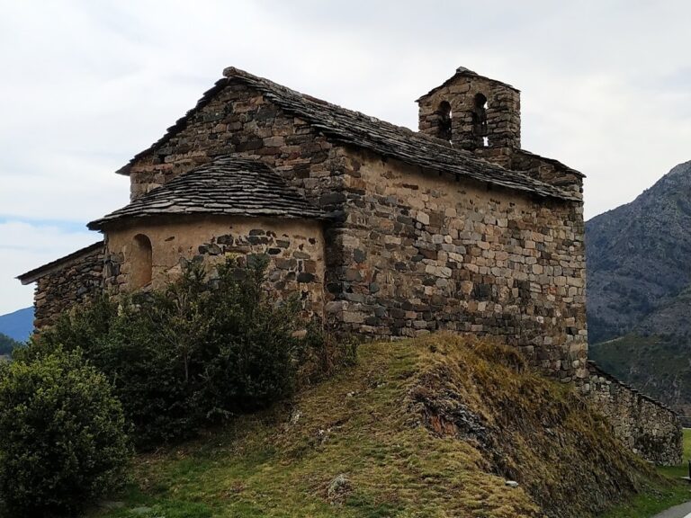 Església de Sant Serni de Nagol: An Eleventh-Century Romanesque Church in Andorra