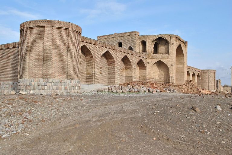 Jamalabad Caravanserai: A Historic Roadside Lodging Complex in Iran