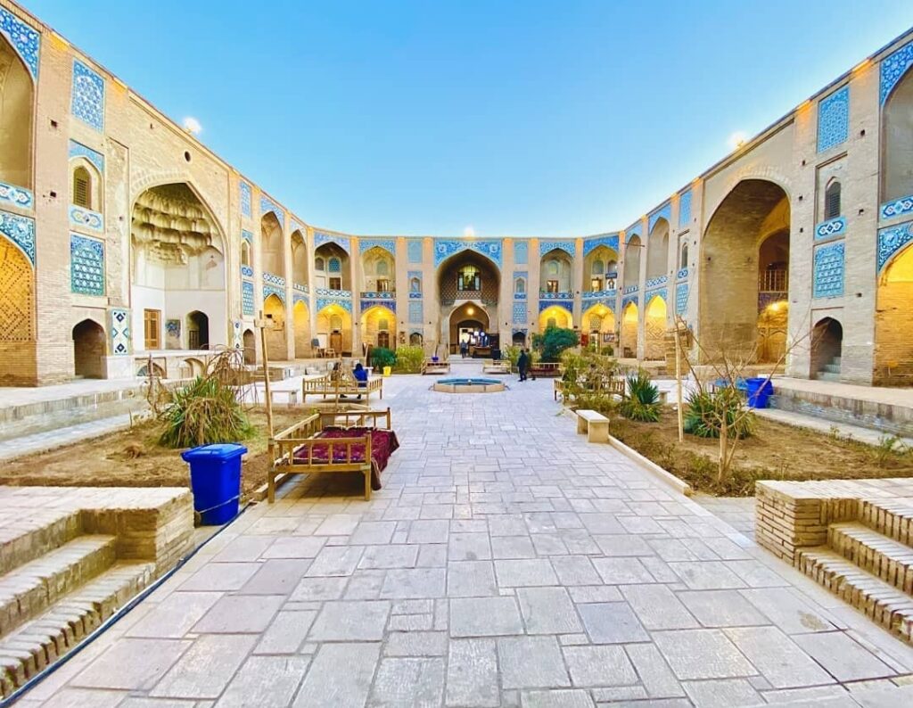 Ganjali Khan Caravanserai: A Safavid Travel Complex in Iran 1 Ganjali Khan Caravanserai