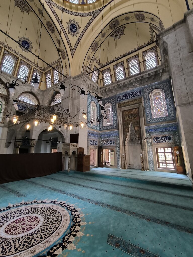 Muradiye Mosque: A Sixteenth-Century Ottoman Mosque in Manisa 2 Muradiye Mosque