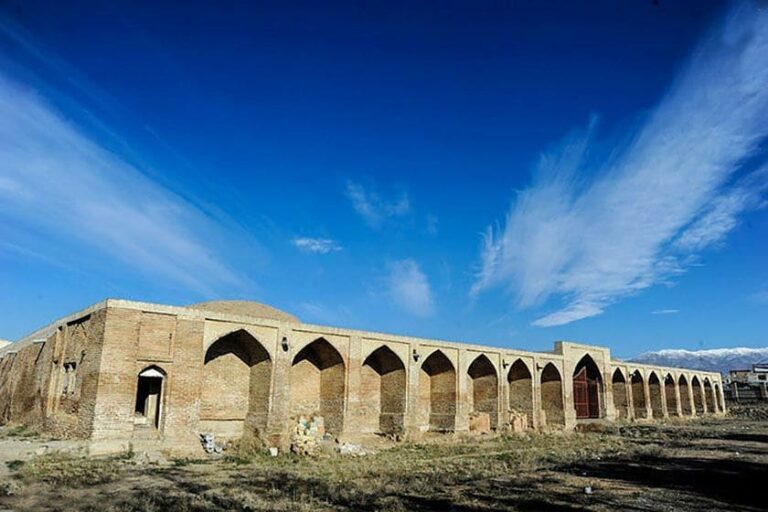 Yengi Emam Caravanserai: A Safavid Roadside Inn in Iran