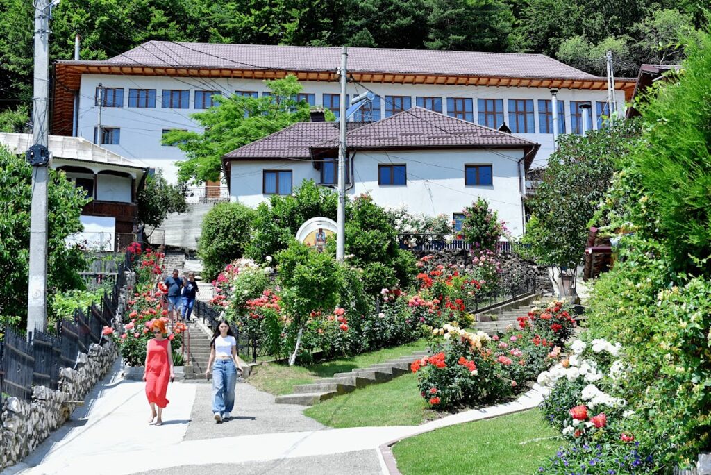 Nămăești Monastery: A Rock-Cut Orthodox Women’s Monastery in Romania 4 Nămăești Monastery