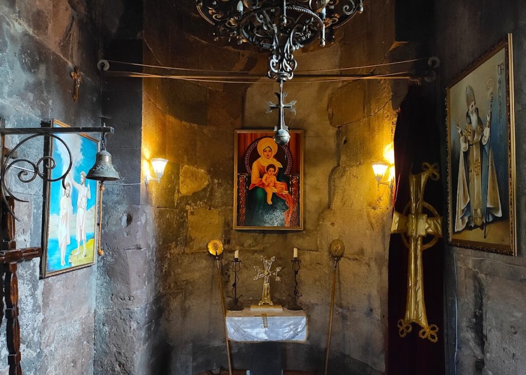 Pemzashen Church: An Early Medieval Armenian Ecclesiastical Complex 2 Pemzashen Church