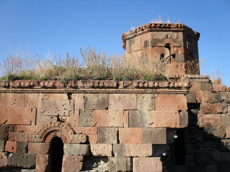Pemzashen Church: An Early Medieval Armenian Ecclesiastical Complex