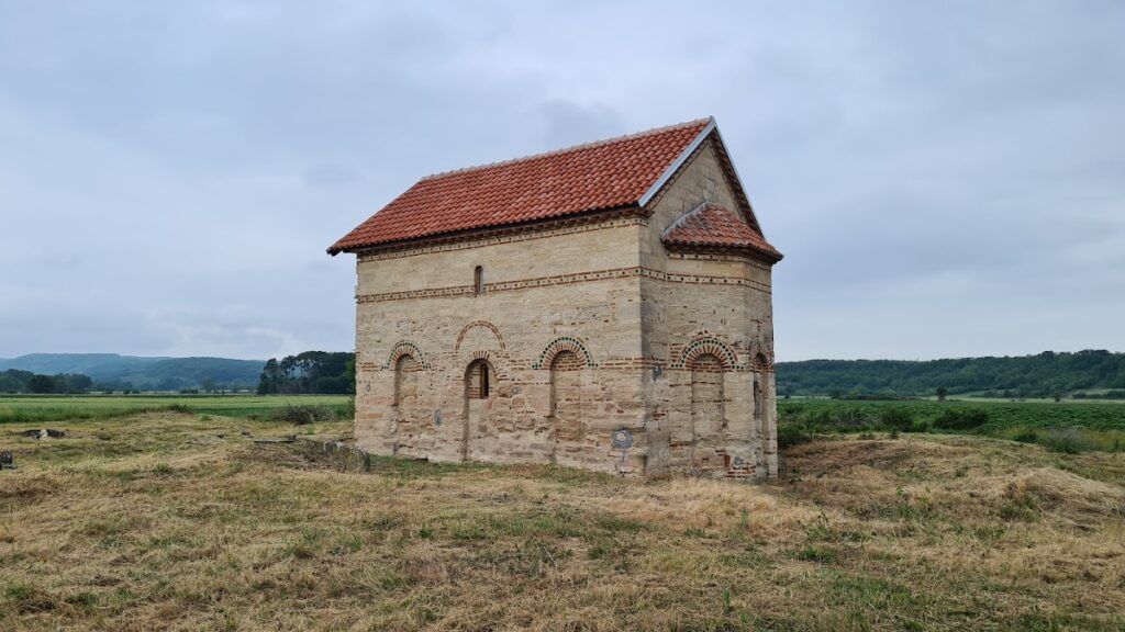 Koroglaš Monastery: A Medieval Serbian Orthodox Church in Serbia 1 Koroglaš monastery