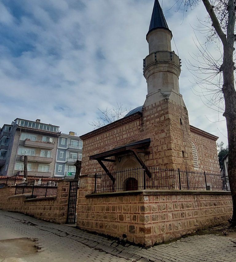 Sarıca Pasha Mosque: A Fifteenth-Century Ottoman Mosque in Edirne