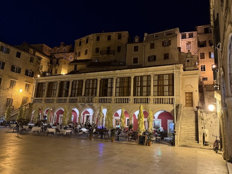 Šibenik Town Hall: A Renaissance Civic Building in Croatia