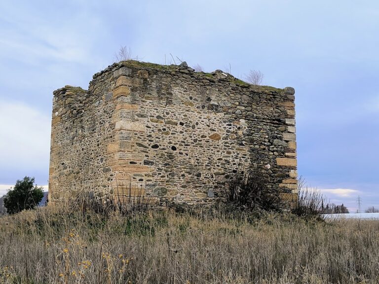 Tower of Vasilika: A Medieval Fortified Monument in Greece