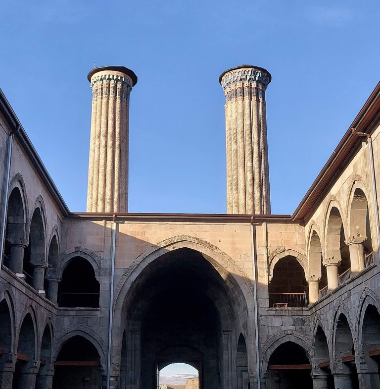 Çifte Minareli Madrasa: A Late Anatolian Seljuk Educational Monument in Erzurum