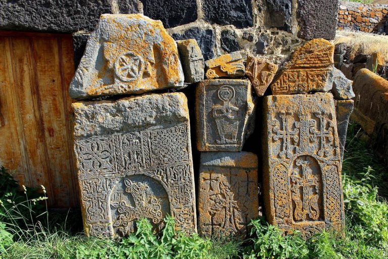 Makenyats Vank: A Medieval Armenian Monastery in Armenia