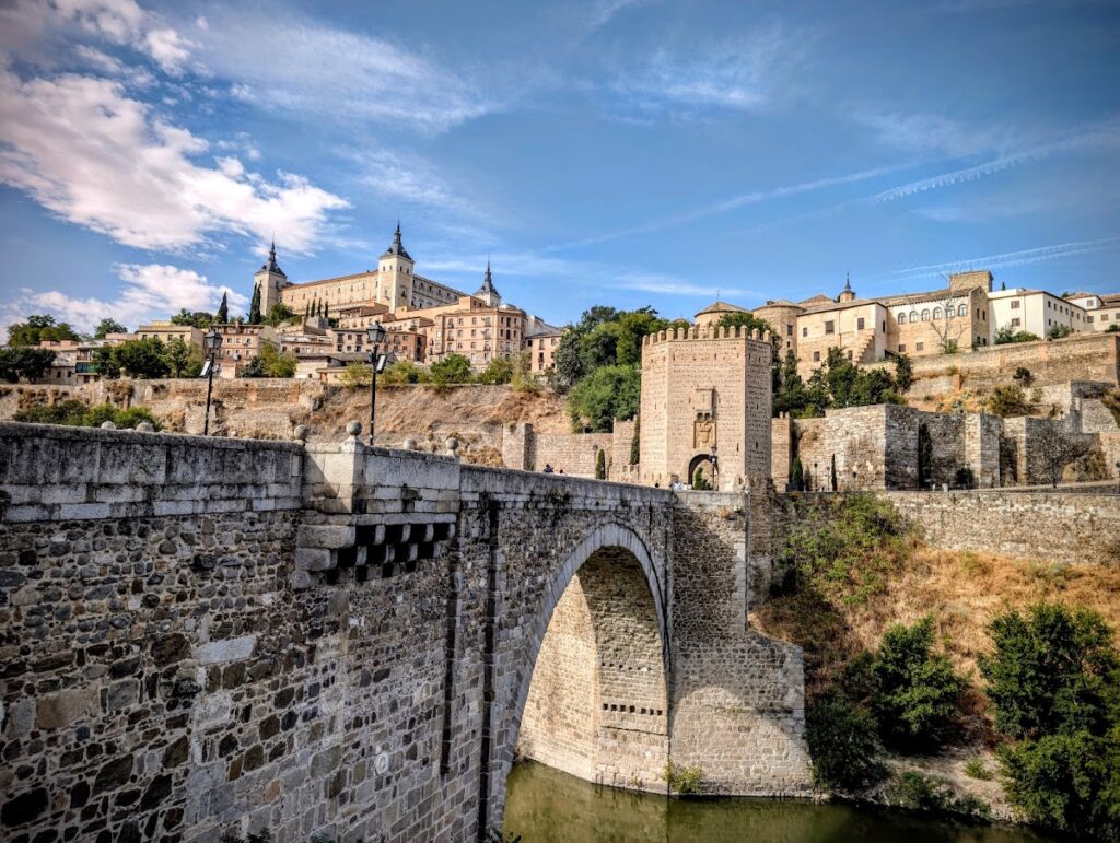 Puente de Alcántara, Toledo: A Roman Bridge over the Tagus 2 Puente de Alcántara, Toledo
