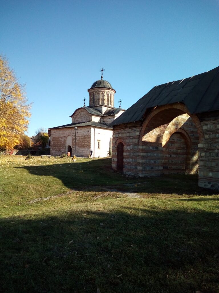 Princely Church Saint Nicholas Curtea de Argeș: A Fourteenth-Century Orthodox Burial Church 2 Princely Church Saint Nicholas Curtea de Argeș