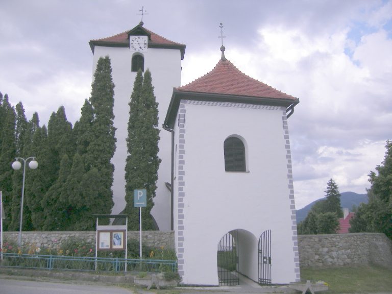 Church of St Gall, Turany: A Gothic Parish Church in Slovakia