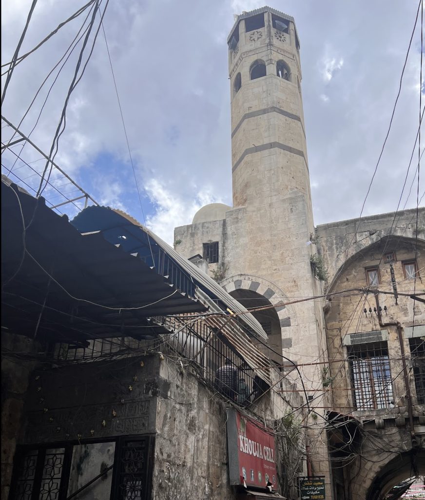 Mu'allaq Mosque: An Early Ottoman Mosque in Tripoli 1 Mu'allaq Mosque