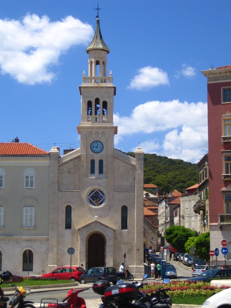 Saint Francis Monastery and Church: A Franciscan Religious Complex in Split, Croatia