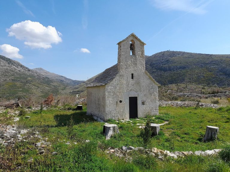 Church of St Michael in Žrnovnica: A Medieval Roman Catholic Church