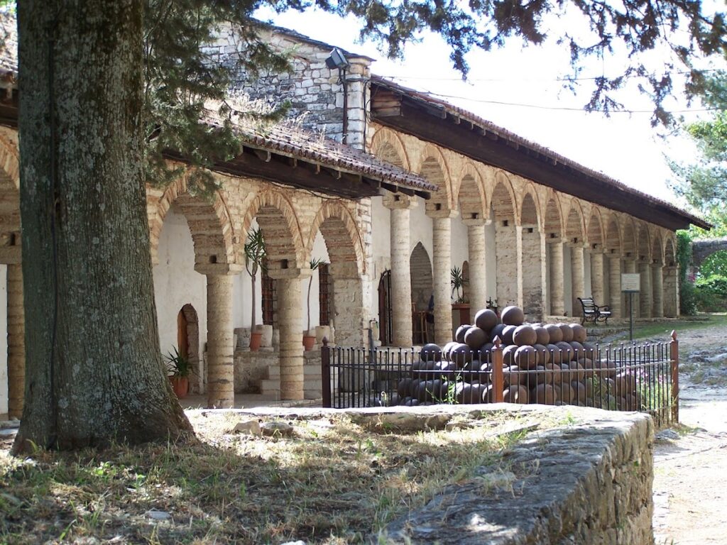 Aslan Pasha Mosque: An Ottoman Mosque and Museum in Ioannina 4 Aslan Pasha Mosque