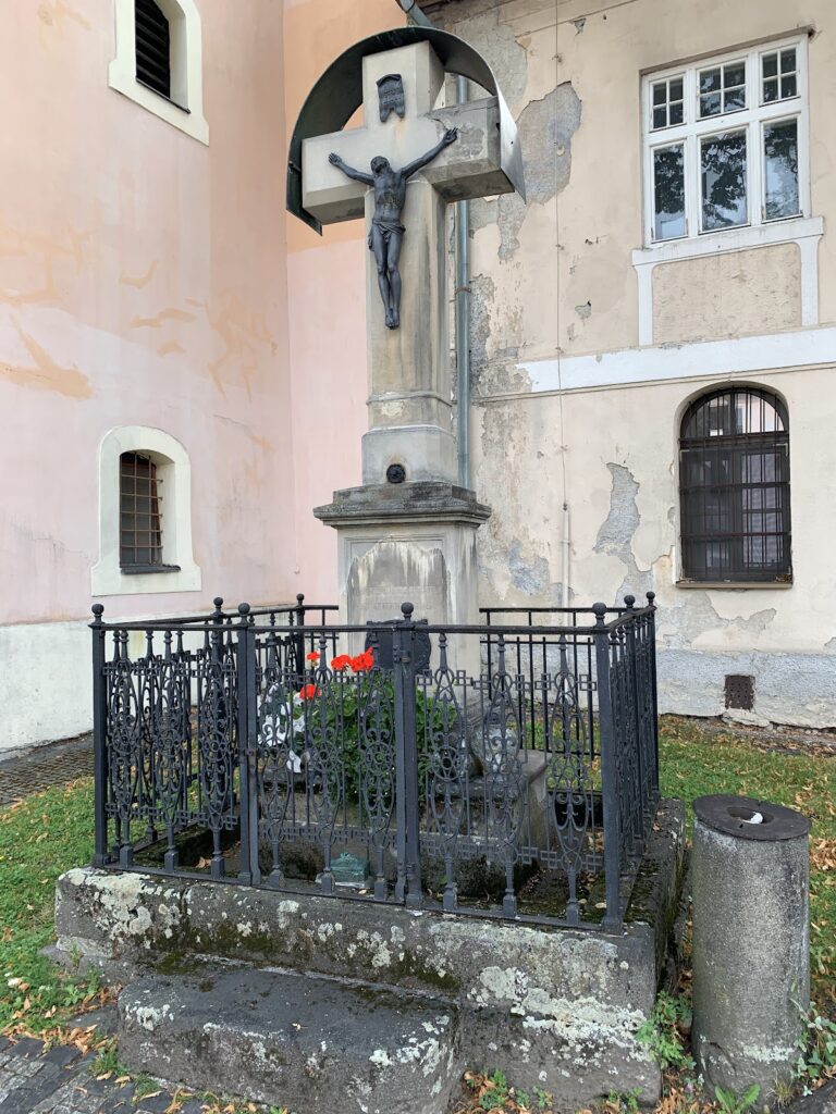 Church of St Elizabeth (Kremnica): The Hospital Church of Slovakia 2 Church of St Elizabeth (Kremnica)