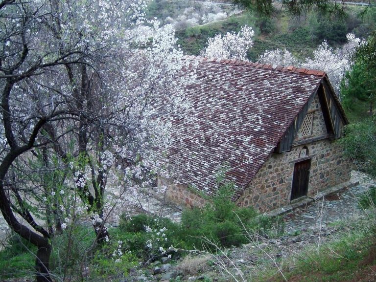 Church of Stavros (Holy Cross) Ayiasmati: A Fifteenth-Century Painted Church in Cyprus