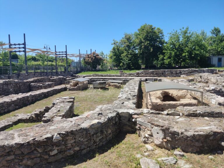 Basilica of St. Achillios: An Early Byzantine Cathedral on the Acropolis of Larissa