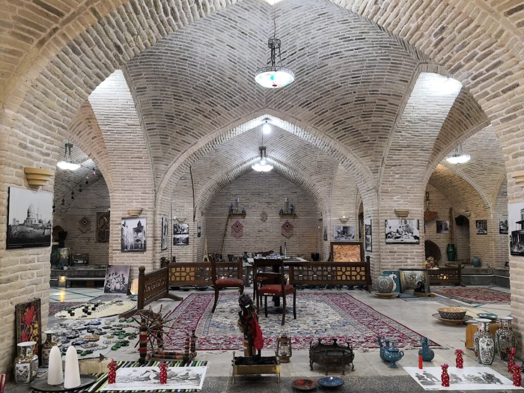Madarshah Caravanserai: A Safavid Roadside Establishment in Iran 2 Madarshah Caravanserai