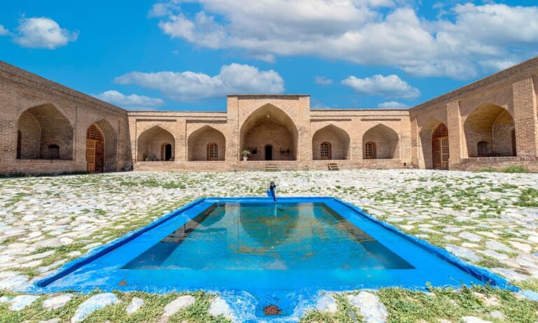 Farasfaj Caravanserai: A Safavid Roadside Travel Complex in Iran
