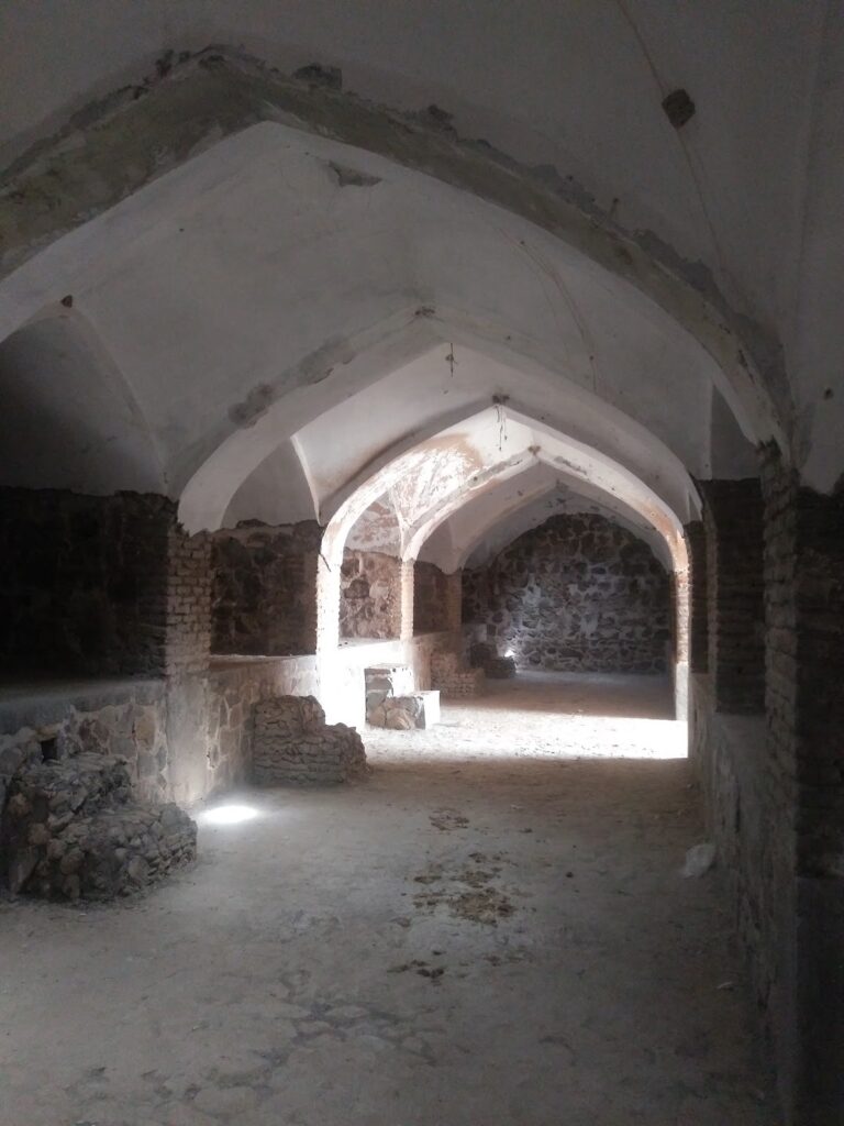 Gabrabad Caravanserai: Safavid Roadside Lodging in Iran 2 Gabrabad Caravanserai