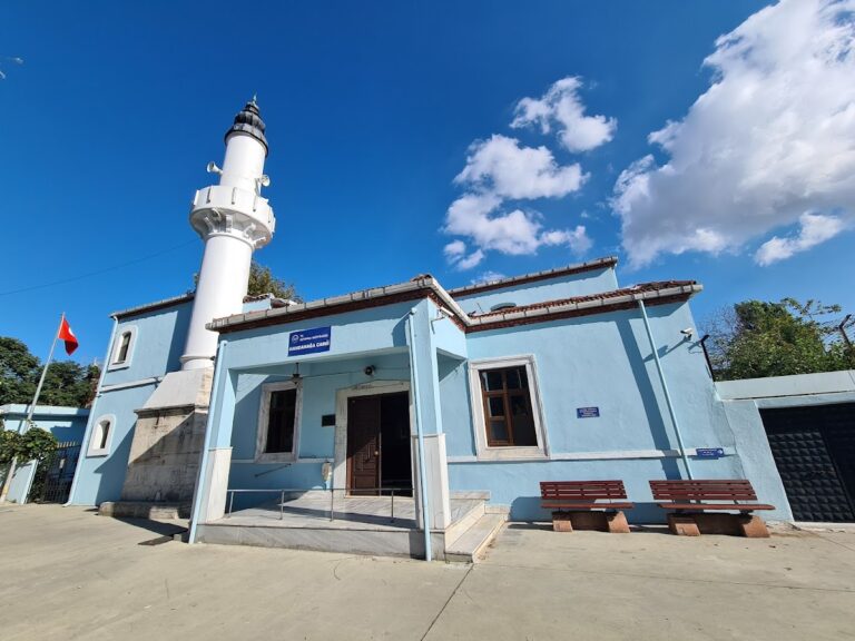 Handan Agha Mosque: A Fifteenth-Century Ottoman Mosque in Istanbul