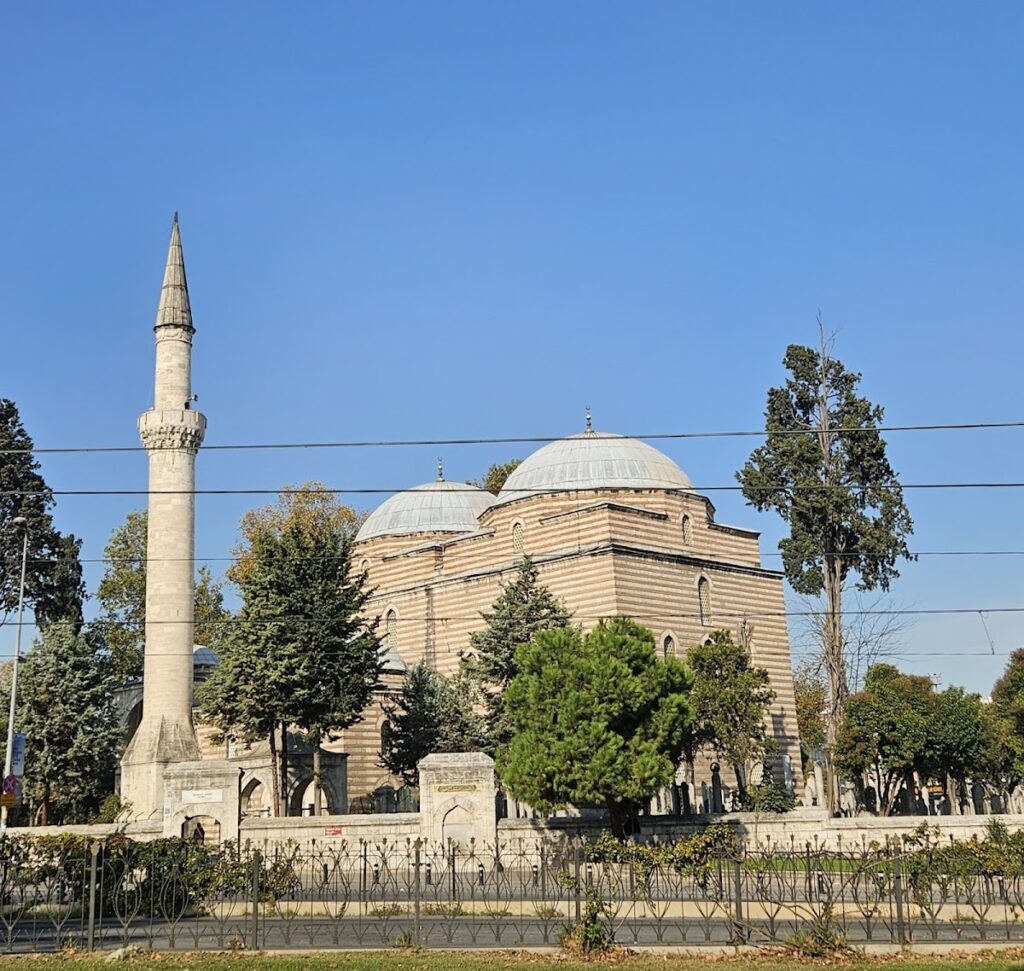 Murat Pasha Mosque: A Fifteenth-Century Ottoman Mosque in Istanbul 2 Murat Pasha Mosque
