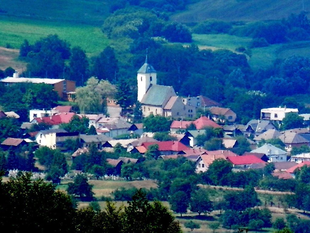 Church of St. Simon and Judah (Hrabkov): An Early Gothic Filial Church in Slovakia 2 Church of St. Simon and Judah (Hrabkov)