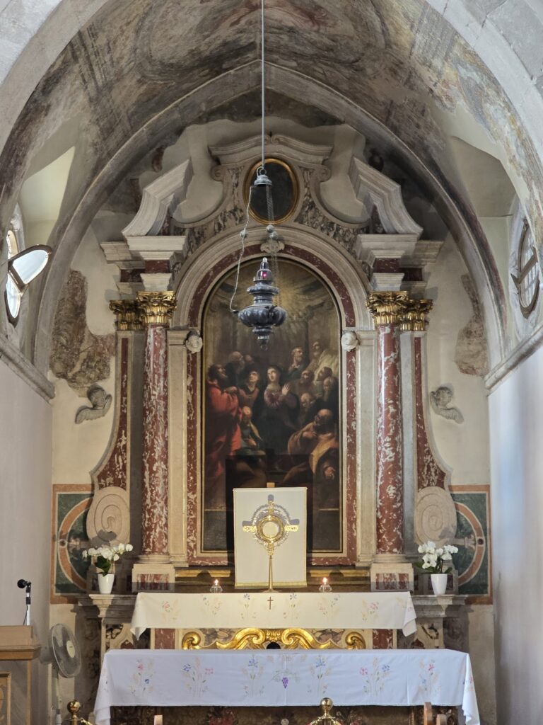 Church of the Holy Spirit: A Medieval Roman Catholic Church in Split 2 Church of the Holy Spirit