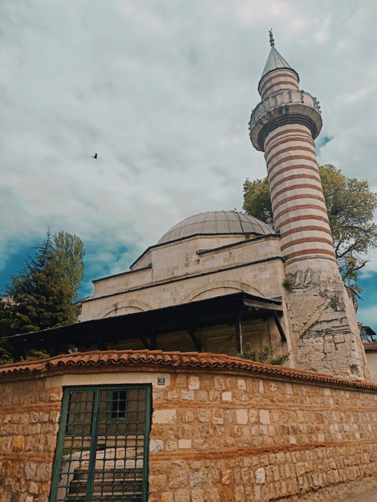 Selçuk Hatun Mosque in Edirne, Turkey: Ottoman mosque and prayer-house