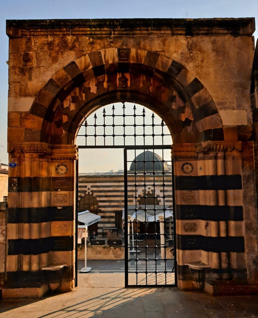 Boyacı Mosque: A Medieval Seljuk-Style Mosque in Gaziantep 3 Boyacı Mosque