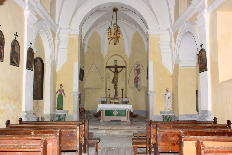 Exaltation of the Holy Cross Church (Vrhpolje): A Gothic Branch Church in Slovenia