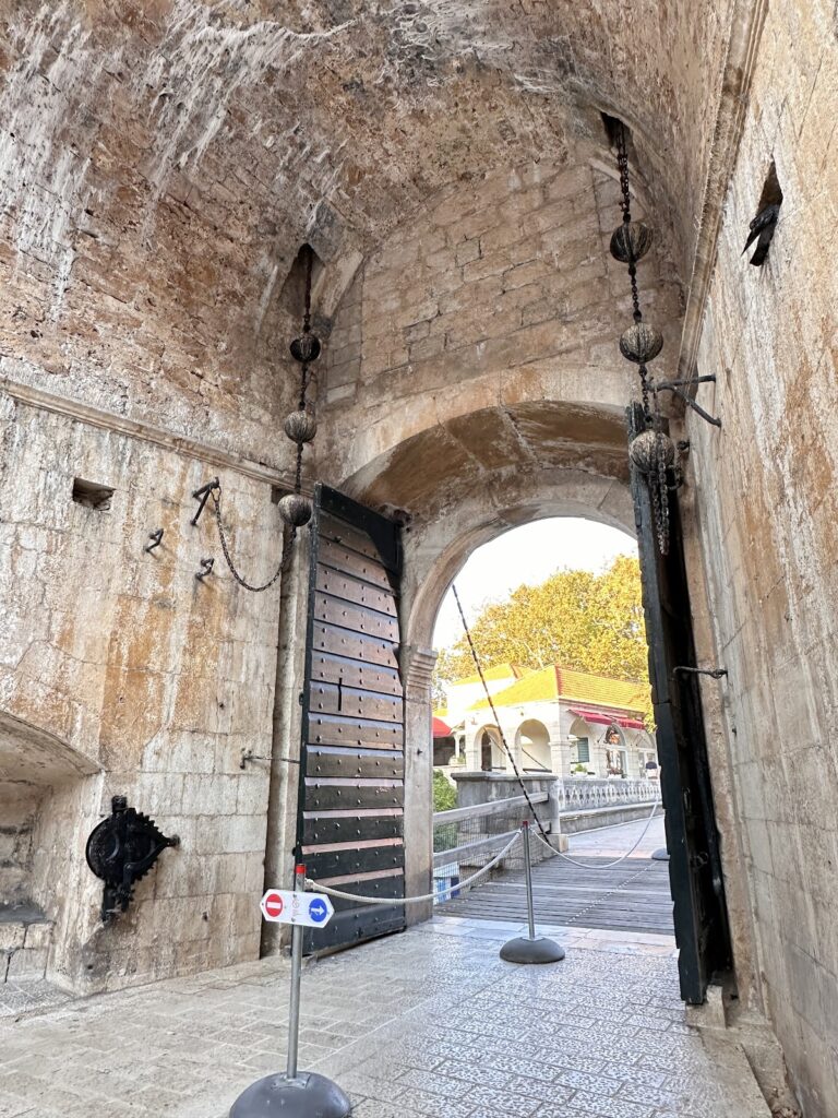 Pile Gate, Dubrovnik: The Principal Western Entrance to the Old Town 2 Pile Gate, Dubrovnik