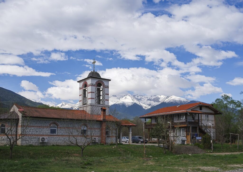 Saint George Bansko: A Late-Medieval Bulgarian Orthodox Church 2 Saint George Bansko