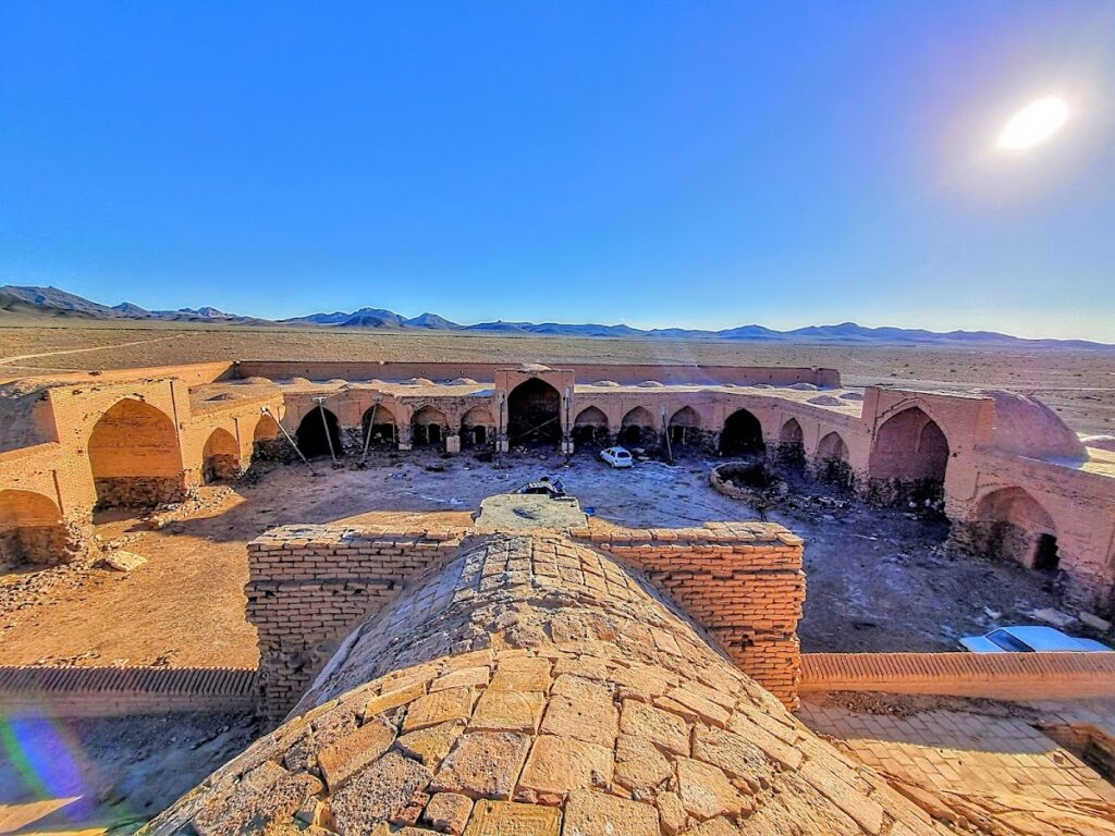 Khargushi Caravanserai: A Safavid Roadside Inn in Iran 1 Khargushi Caravanserai