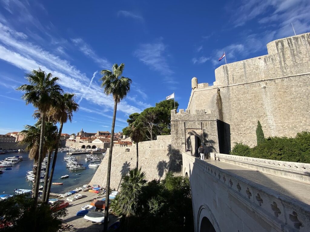 Ploče Gate, Dubrovnik: The Eastern Entrance to the Walled Old Town 2 Ploče Gate, Dubrovnik