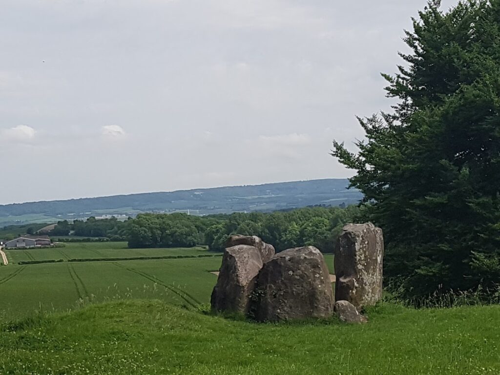 Coldrum Long Barrow: An Early Neolithic Chambered Tomb in Kent 3 Coldrum Long Barrow
